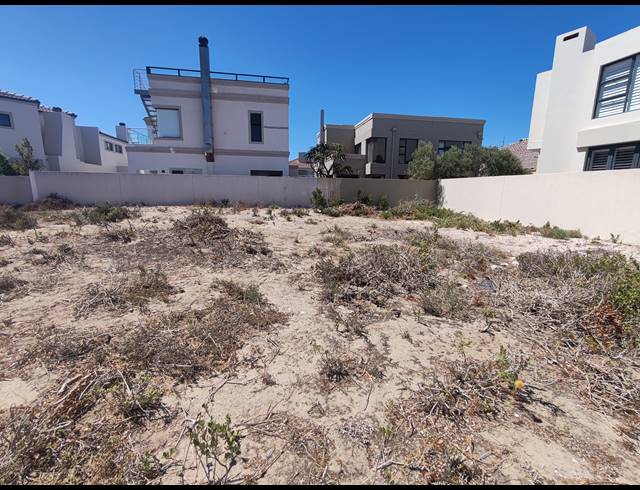 595M² VACANT LAND FOR SALE IN CALYPSO BEACH